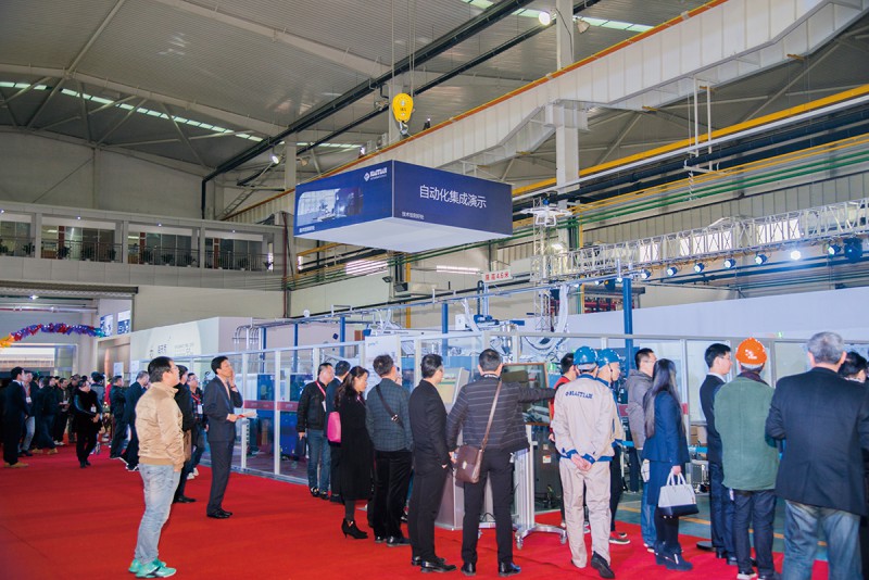 海天秀現場重點分享最新技術成果，展示各行業應用案例